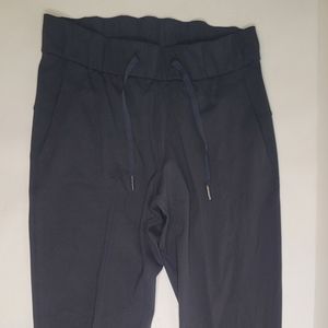 Women's Lululemon On the Fly Pants Black Size 4 Joggers